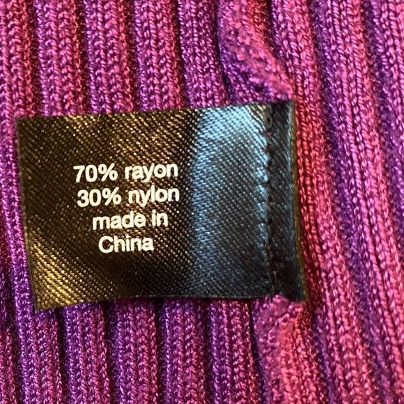 Lane Bryant Purple Ribbed Short Sleeve Keyhole Shirt Size 18/20 - Picture 3 of 4